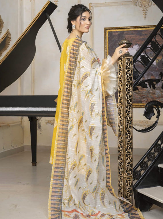 Yakh Basta Embroidery Lawn Collection 2025 By Colorum (Design-04)