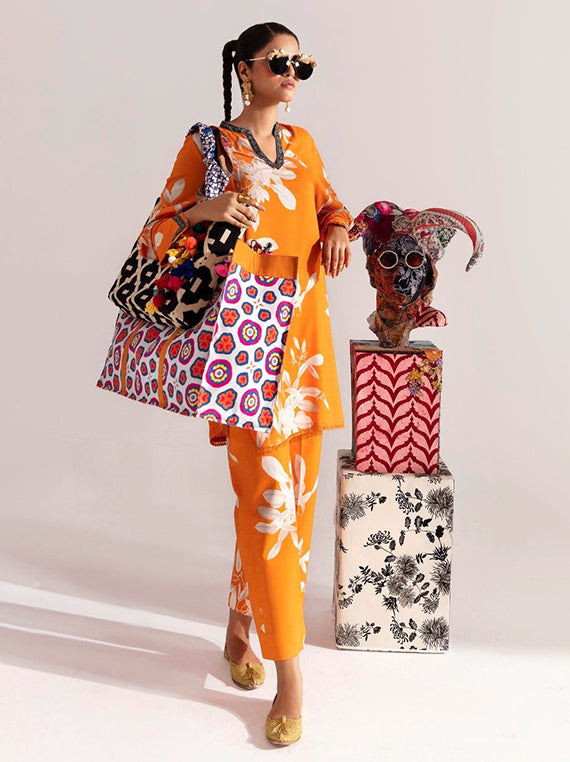 Heritage Designer Collection 2026 by Umar Poshak (Mahay-Sana-Safinaz-26B)